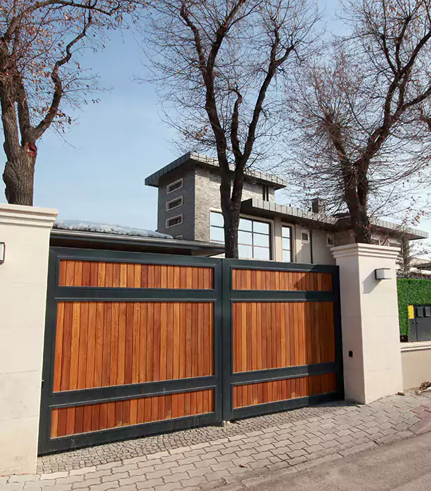 Wooden Gate Repair Davie